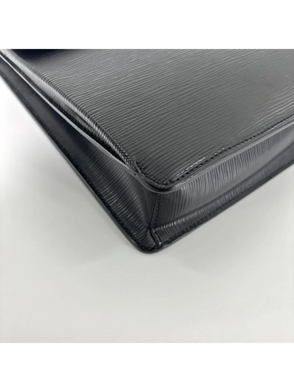 Louis Vuitton Super Epi Robusto 1 Black Leather Business Bag